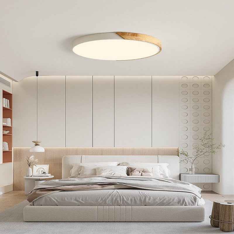 Elaris | Nordic-Inspired Wooden Ceiling Lamp for Contemporary Interiors