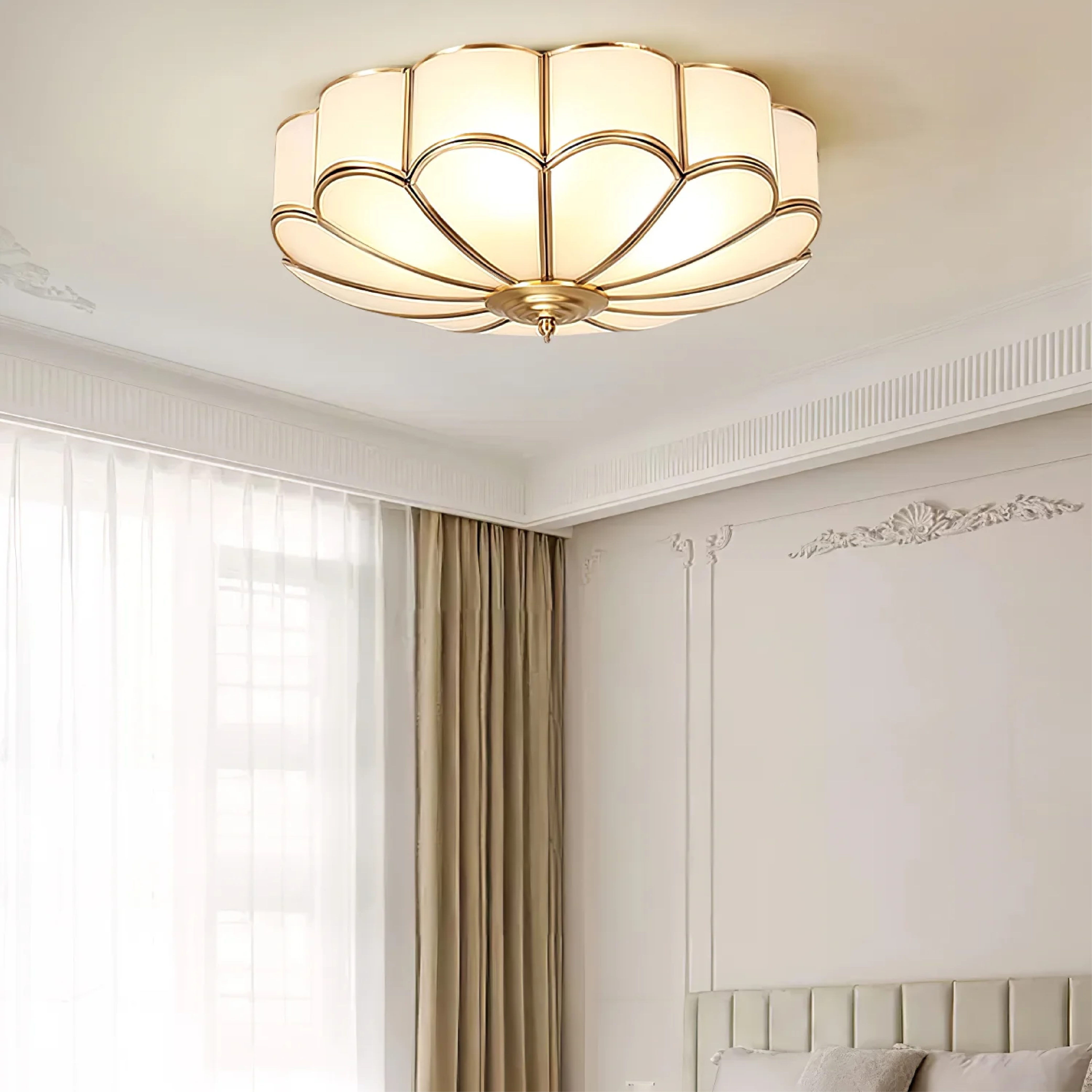 Vitasphere | Flower-shaped Glass Ceiling Lamp