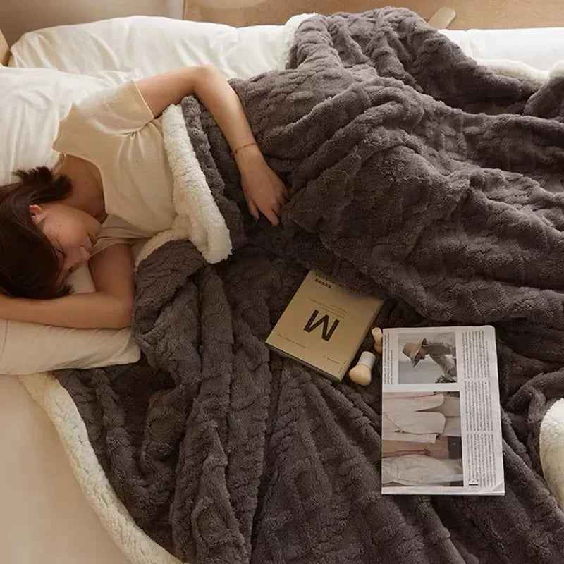 Heavy Comfort | Heavy Winter Blanket with Soft Lamb Wool Ceiling Layer