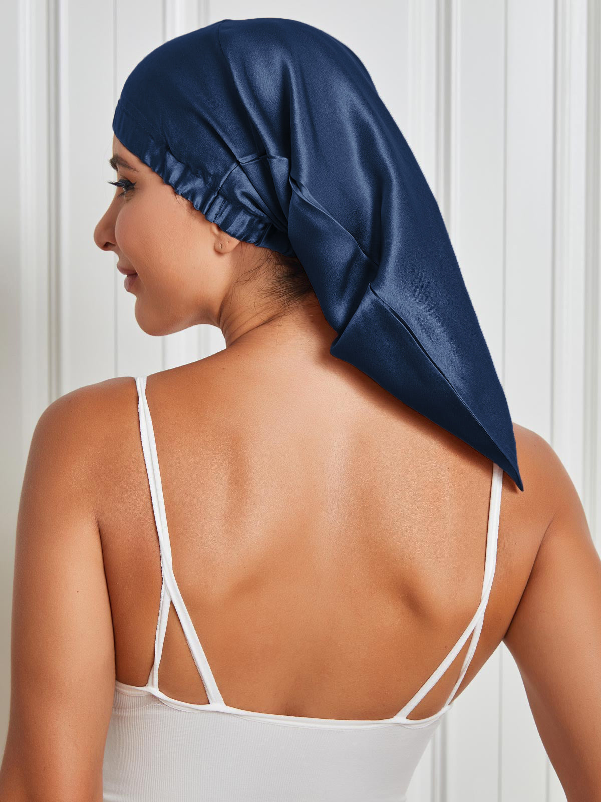 LuxeRest | Silk Sleep Cap for Timeless Comfort