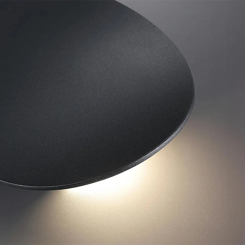 Illumaia | Metal Wall Lamp Disc
