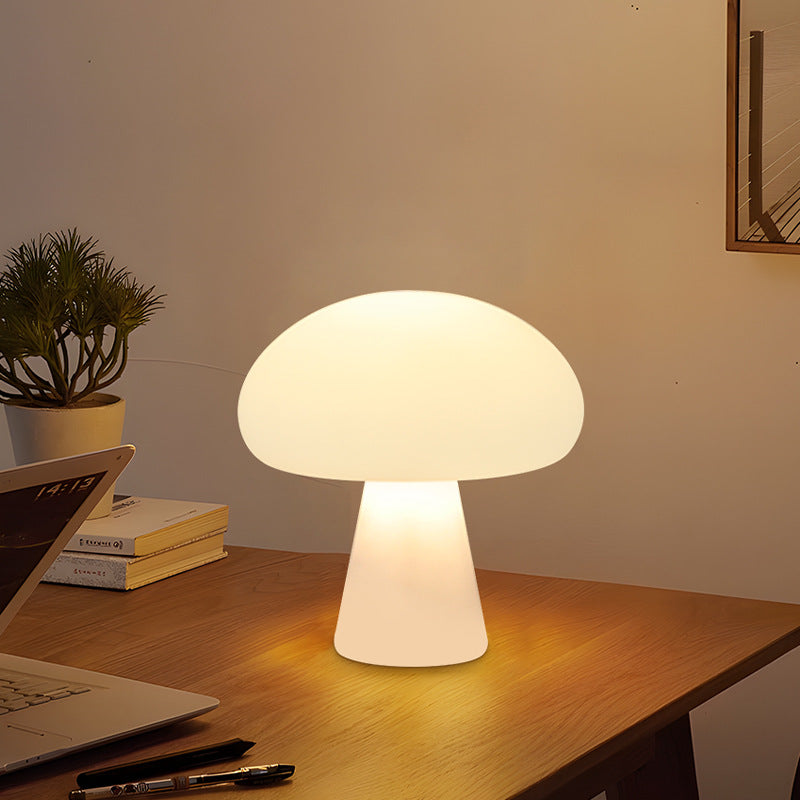 Solmere | Mushroom Outdoor/Indoor Table Lamp with Modern Touch