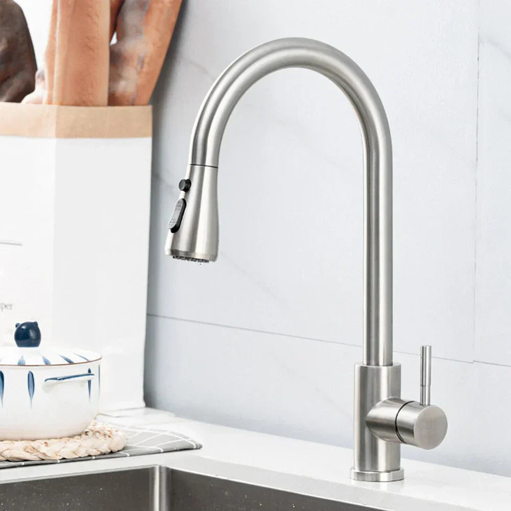 ObsidianFlow | Convenient Pull-Down Kitchen Tap