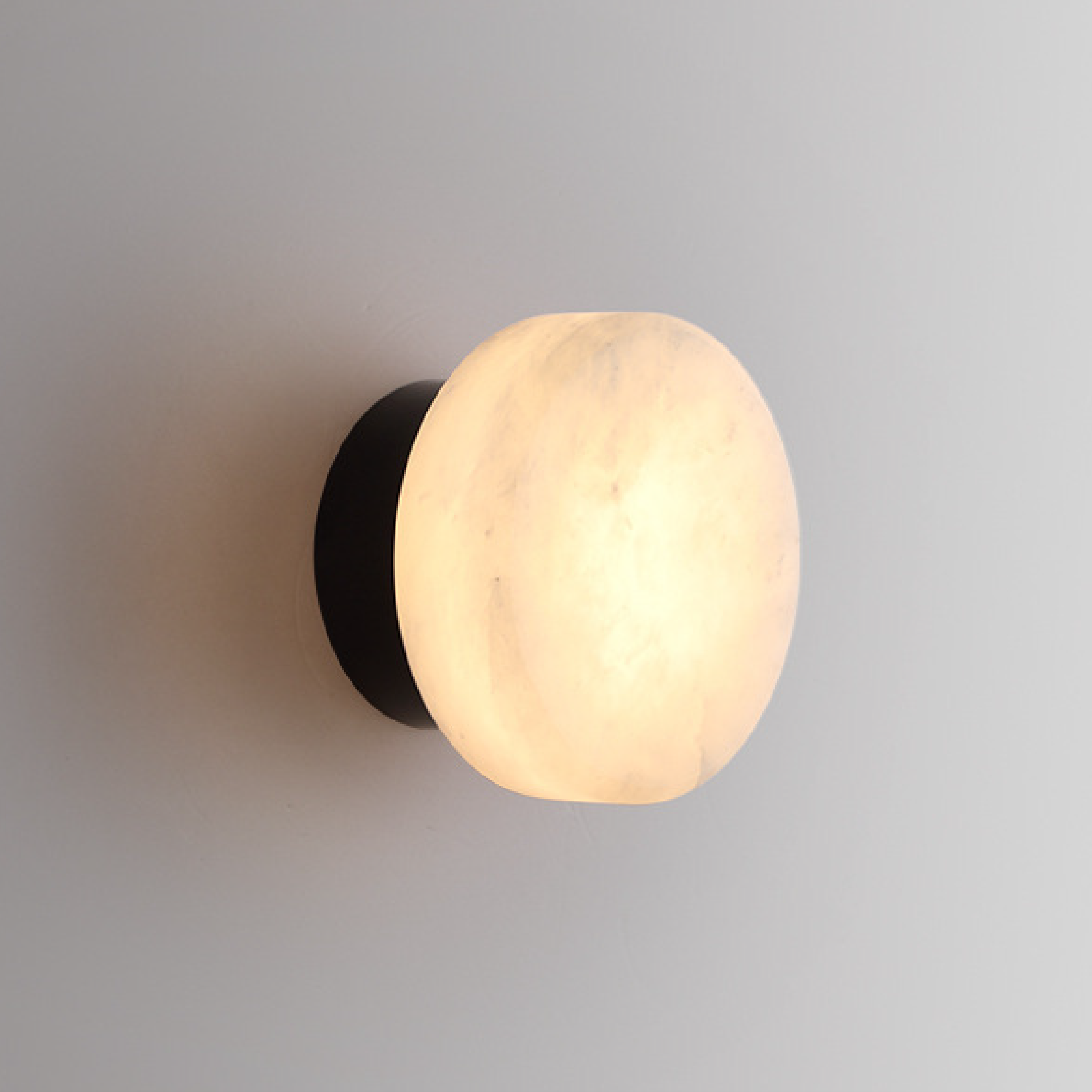 Orivra | Contemporary Marble Wall Lamp for Elegant Living Spaces