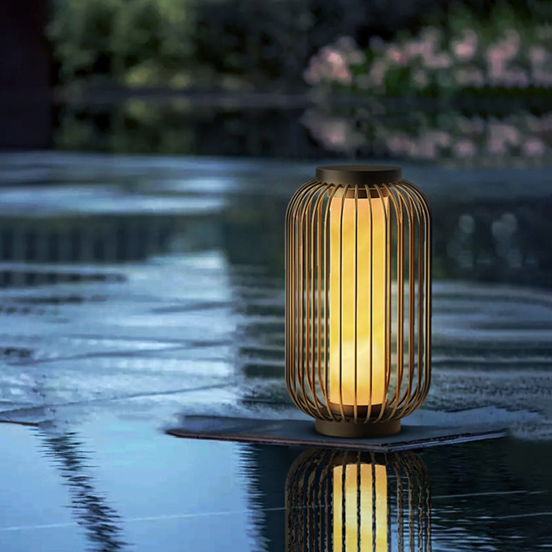 Aurvyn | Retro-Inspired Solar Landscape Lantern for Outdoor Elegance