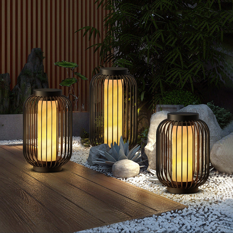 Aurvyn | Retro-Inspired Solar Landscape Lantern for Outdoor Elegance