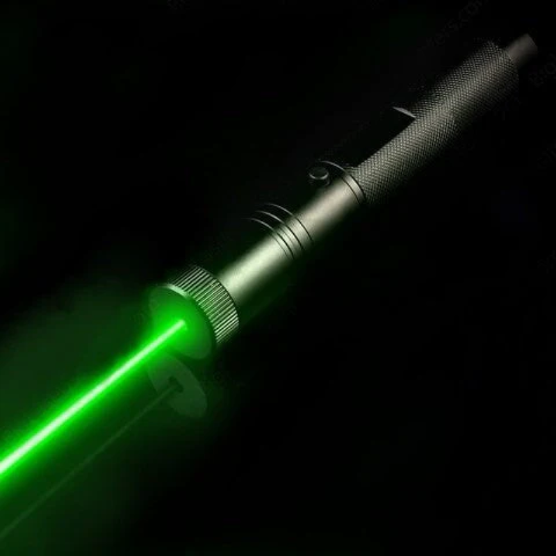 BeamGlow | Long-Range Rechargeable Laser Pointer for Outdoor Use