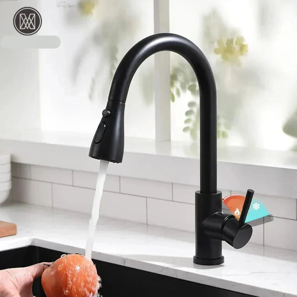 ObsidianFlow | Convenient Pull-Down Kitchen Tap